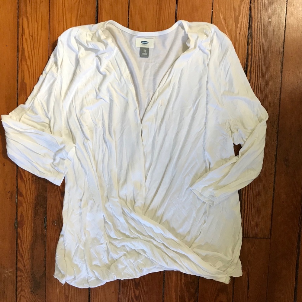 Scoop neck top